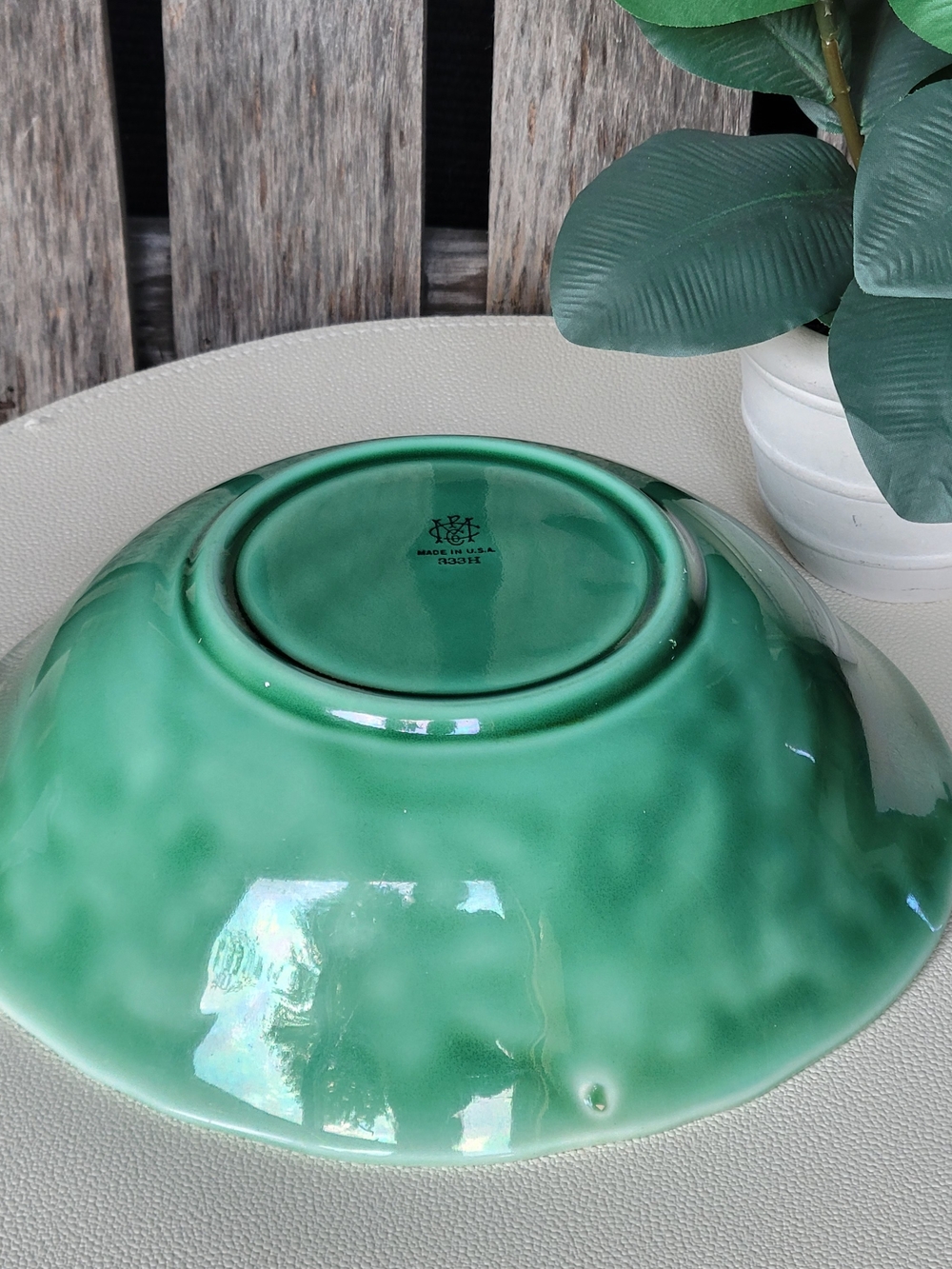 Mount Clemens Green Petal Ceramic Serving Bowl 1930's - Picture 5 of 6